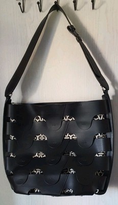COCCINELLE Ledertasche, schwarz mit schwarz/weiß Innenstoff, NEU