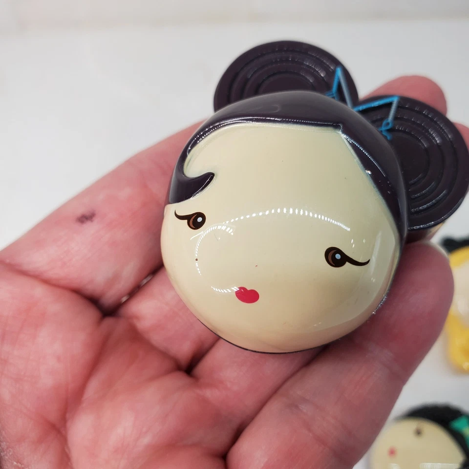 Juego de 3 compactos Harajuku Lovers perfume sólido 3 cabezas femeninas Y2K Gwen Stefani Foto 3 de 4