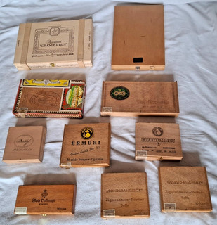 Zigarrenkisten 9 x Davidoff Dannemann Schokoladenkiste Grands Crus Konvolut