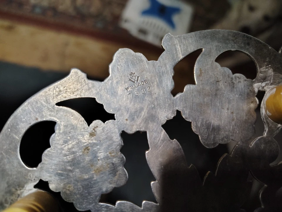 复古华莱士两件套银色铆钉 — 第 4/4 张图片