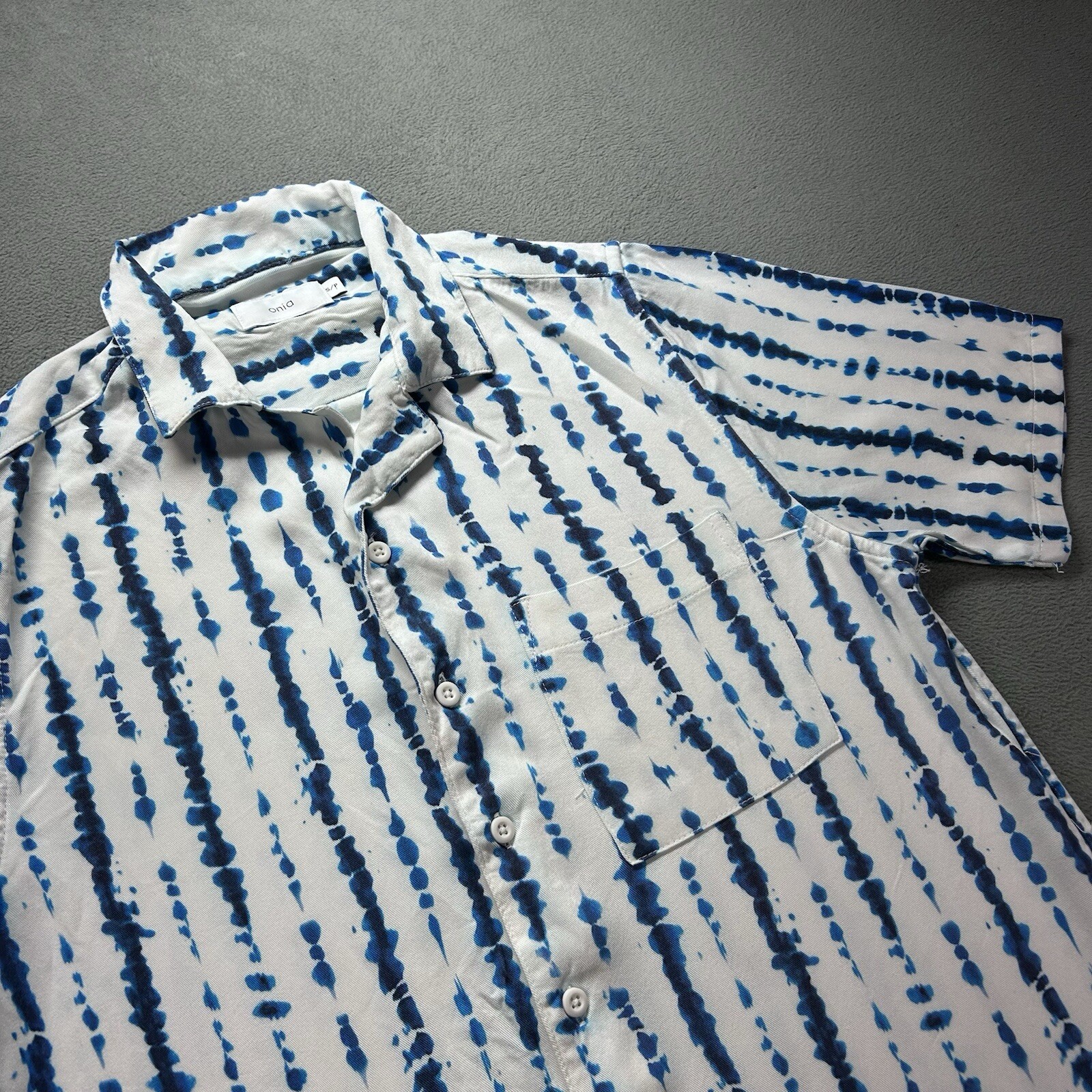 Picture 1 of 12