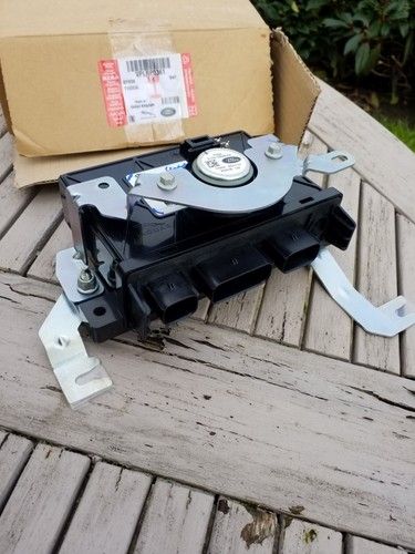 NEW GENUINE LAND ROVER 🔺️ DEPLOYABLE SIDE STEP CONTROL MODULE VPLRP0361 - Picture 6 of 8