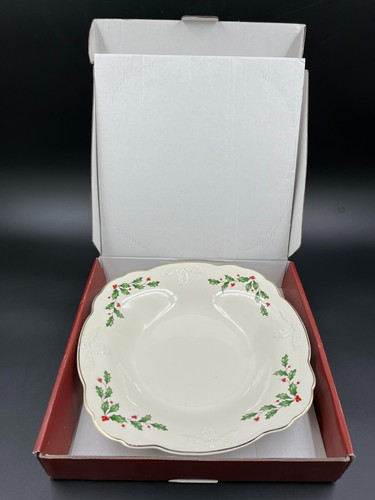 4 Lenox Square 11" Serving Bowls "Holiday" pattern w/Holly and Berries-New - Picture 1 of 8