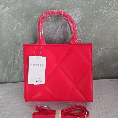 Caleesa rote gesteppte Damen Schulter Handtasche veganes Leder Neu mit Etikett - Bild 3 von 5
