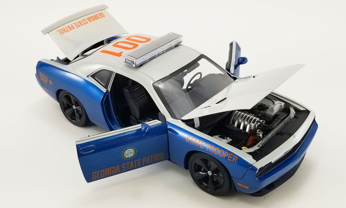 2010 DODGE CHALLENGER SRT8 GEORGIA STATE PATROL CAR 1:18