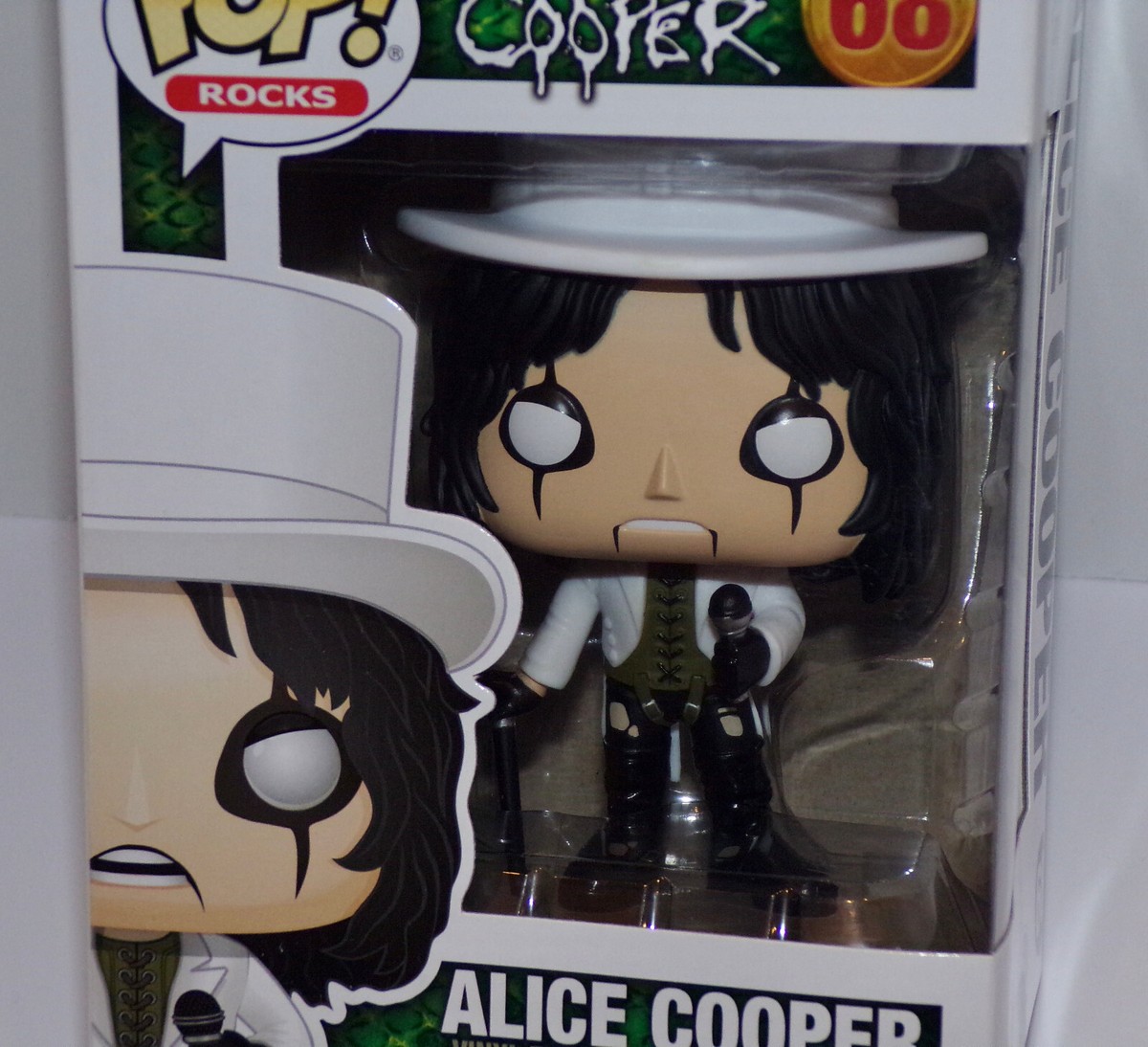 FUNKO POP! Rocks #68 ALICE COOPER w/ Top Hat MINT BOX w