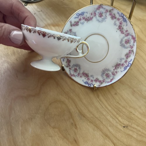 pedestal demitasse cup/saucer set delicate flowers, antique European porcelain - Picture 2 of 5