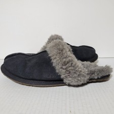 UGG Scuffette II Women's Black Fur Slippers 5661 Shoe Size 8