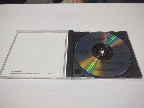 7 CDS: KAREN AKERS/EDITH PIAF/JILL GOMEZ/BERNADETTE PETERS/CHRIS CONNOR/LILLIE - Picture 4 of 10