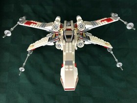 RETIRED Lego 9493 Star Wars X Wing Fighter (100% COMPLETE WITH MINI-FIGS) 2012 
