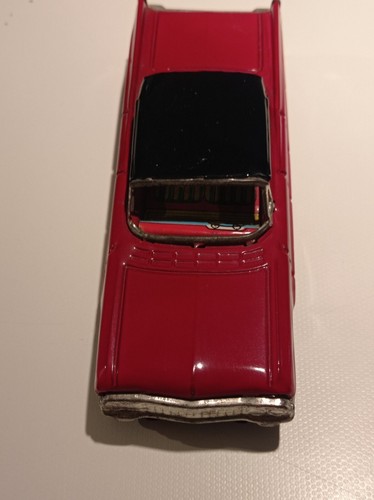 AUTO IN LATTA CADILLAC 4 DOORS BANDAI MADE IN JAPAN ANNI '60 - Foto 14 di 17