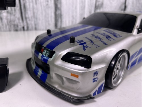 Fast & Furious 1:10 RC Drift Car Brian's Nissan Skyline GT-R R34 scala 1/10 Jada - Foto 2 di 10