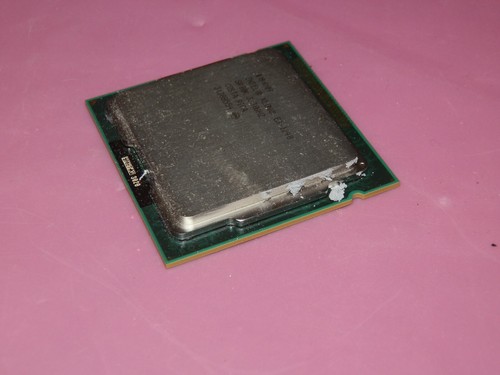 TWO - Intel Xeon E3-1240 SR00K 3.3GHz Quad Core LGA 1155 CPU Processors - Picture 3 of 3