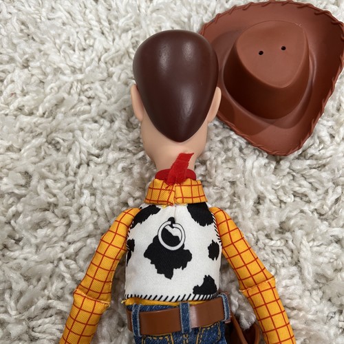 Disney Woody Doll And Hat Speaks French But You Could Use Him For Replacement  - Picture 8 of 19