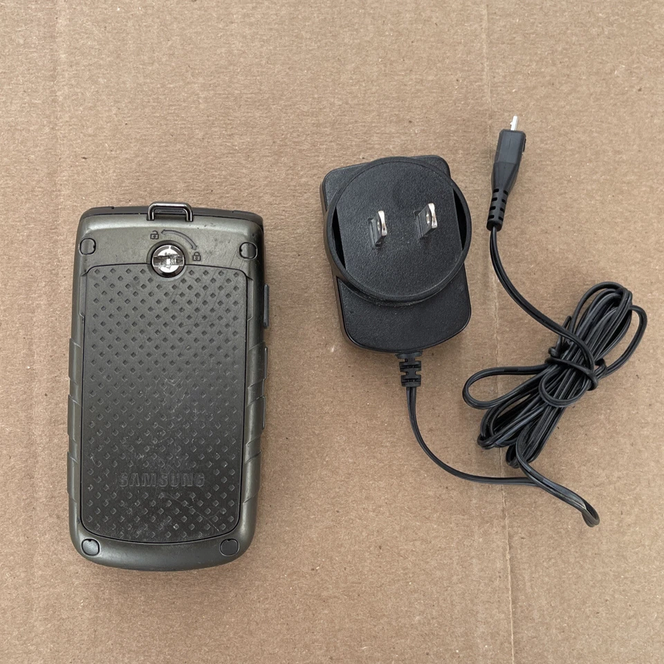 Samsung SGH-A847 FCC A3LSGHA847 3.7V===1000mA S/N:R21 C40ZFF1Z ——20 Foto 3 de 4