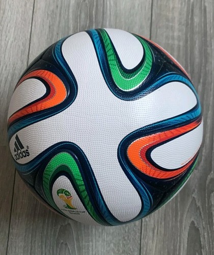 Adidas BRAZUCA 2014 World Cup Spielball Matchball Fußball - wie neu - Bild 5 von 10