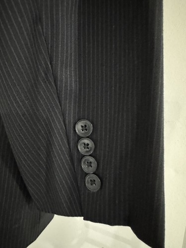 Calvin Klein Mens 2-piece Suit Pinstrip Grey - Size 42R -100% Wool - Slim Fit - Picture 6 of 15