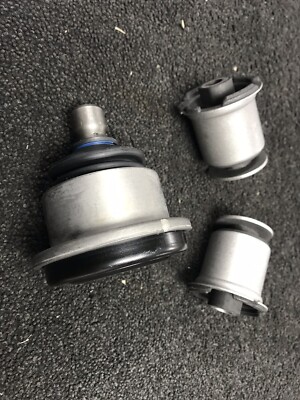 FOR CHEROKEE LIBERTY KJ 2.4 2.5 2.8 DT 3.7 CRD REAR A FRAME UPPER BALL JOINT