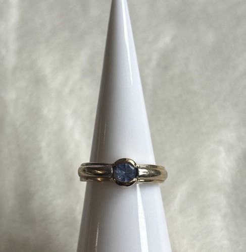 Anello a fascia rotonda in tanzanite con lunetta in oro giallo e bianco 14 carati Le Vian - Foto 12 di 16