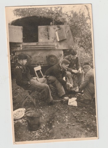 Foto Panzerjäger Marder mit Besatzung und mit Plane / Tank / Kette / Panzer #293