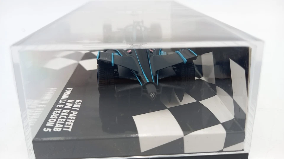  MIN414180017 Minichamps Gary Paffett HWA Racelab Formula E Season 5 1/43 - Immagine 3 di 4