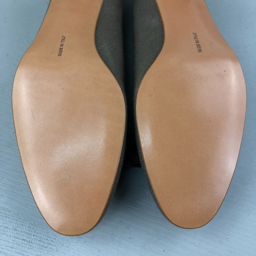 Salvatore Ferragamo Boutique NWOT Women's Size 8.5B Vara Brown Block Heel Pumps - Picture 13 of 18