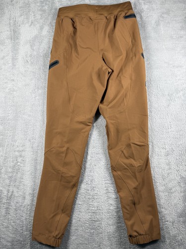 Under Armour UA Unstoppable Cargo Pants Mens Small Brown Fitted Stretch Athletic - Picture 4 of 18
