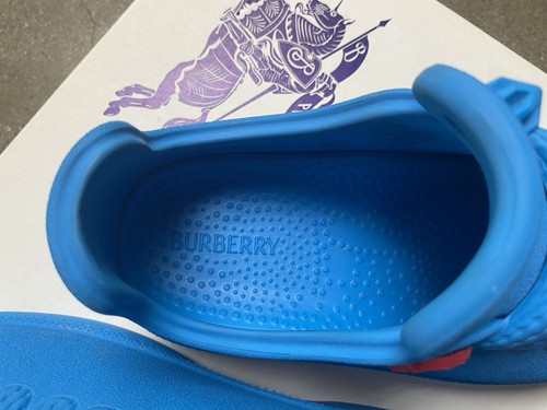 Burberry Slip On Bubble Sneakers Blue 39 NWB - Picture 8 of 10