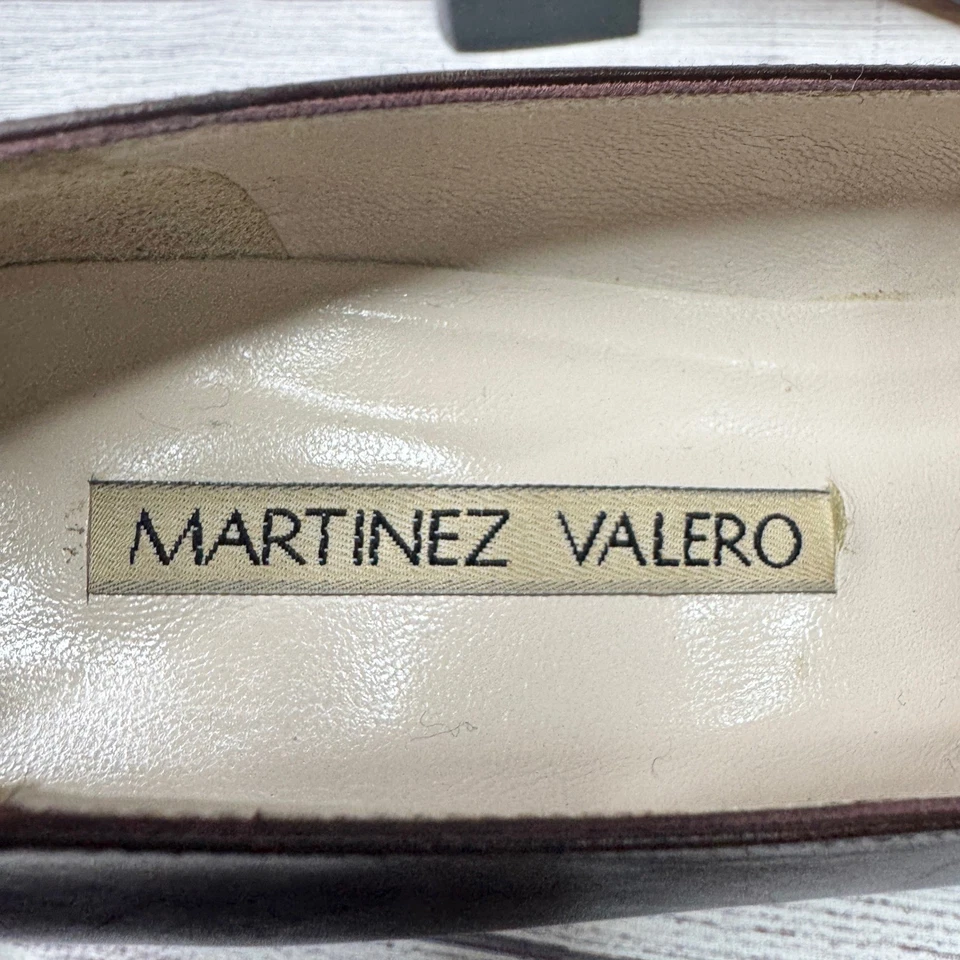 Zapatos de salón Martínez Valero de cuero marrón con tacón cuadrado con punta cuadrada hechos en España DEFECTUOSOS Foto 2 de 4