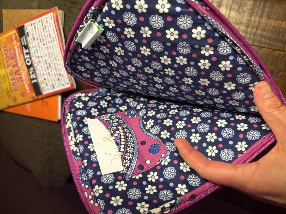 Funda Tablet Vera Bradley 11x8 Foto 2 de 3