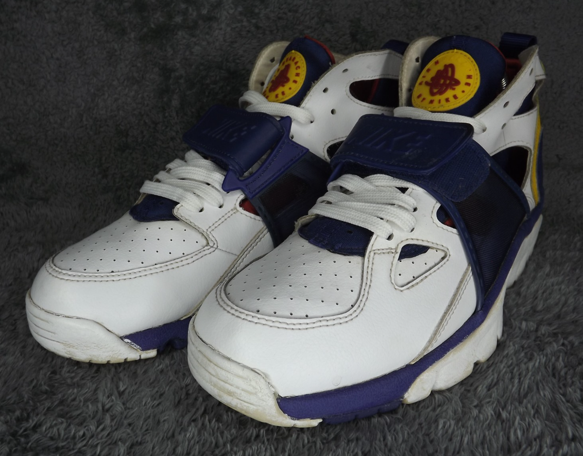 靴 Nike Air Huarache Nike x Corteiz Air Trainer Huarache 'Light Bone' FQ8793-002