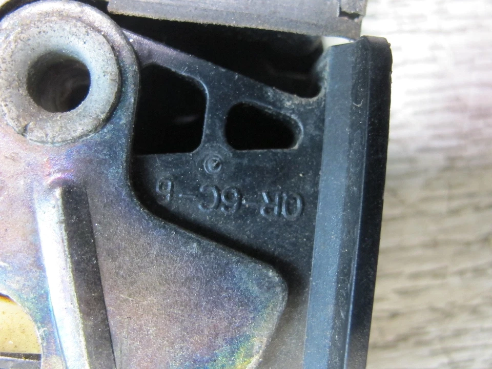 97-04 CHEVROLET CORVETTE C5 RIGHT PASSENGER DOOR LOCK LATCH ACTUATOR OEM - Image 3 of 4