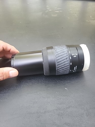 Minolta AF Zoom 70 - 210 MM Manual Focus Zoom Lens 1.1M/3.6ft Macro - Picture 13 of 15