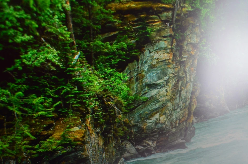 Apple 23" Cinema Display HD A1082 DVI Aluminum & Power Supply Grade A-/B - Image 4 of 4