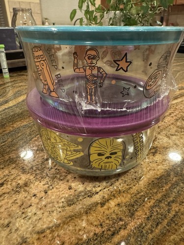 PYREX Star Wars 4 cup Bowl w/blue/purple Lids NEW Set Of 2 - Picture 2 of 3