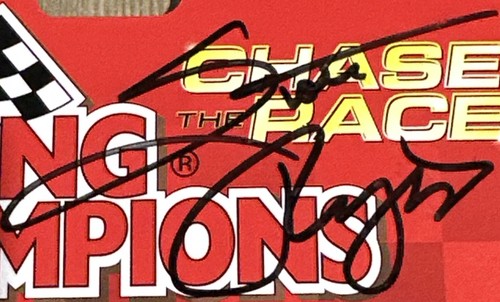 Racing Champions #10 Scott Riggs 2002 Nascar Nestle Nesquik Ford Taurus Signed - Picture 3 of 7