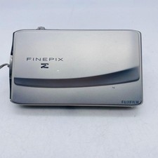 Fujifilm Finepix Z900EXR 16.0MP Compact Digital Camera 0011
