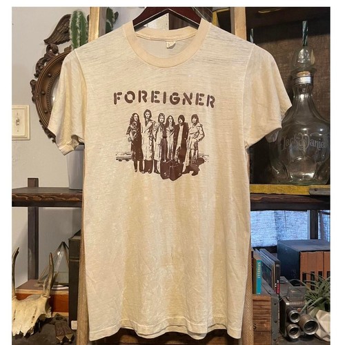 Foreigner band graphic short sleeve sand color shirt KV25855