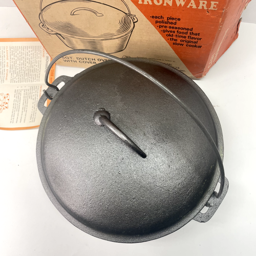 Vintage WKM Cast Iron 10.5" 5QT Dutch Oven W/  Lid And Handle NEW IN BOX -Wow! - Picture 4 of 13
