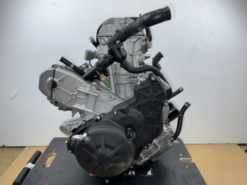 Aprilia Tuono V4 1100 Factory 2021-24 Komplett Motor Complete Engine Only 5400KM - Bild 7 von 12