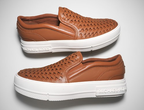 ✨New Women Sz 9 Michael Kors Sneakers Shoes Evy Slip On Genuine Leather Durable! - Picture 2 of 10