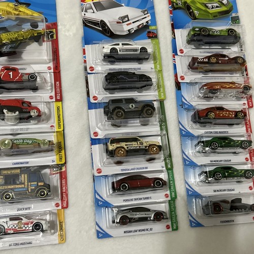 Hot Wheels Bundle of 25, Subaru Porsche Nissan Bronco Wagon Uno Earth Day Mazda - Picture 4 of 8