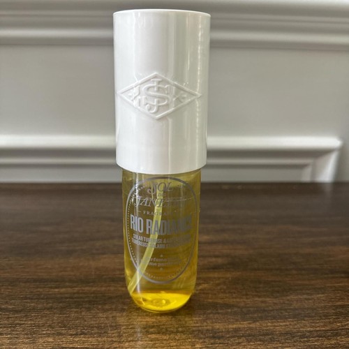 Sol-de-janeiro Yellow and Gold Fragrance