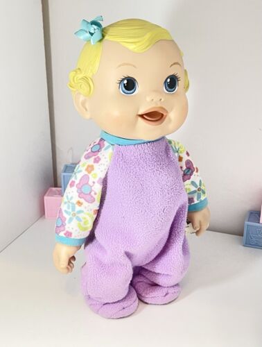Muñeca rebotante Baby Alive Bouncin Babbles 2009 probada funciona baterías incluidas 