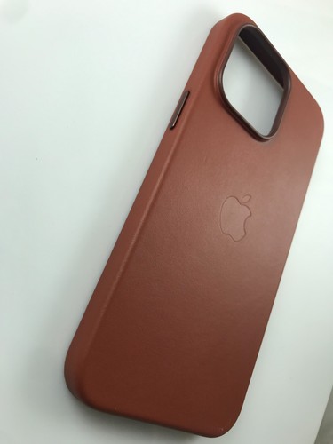 Coque en cuir véritable originale Apple avec Magsafe pour iPhone 14 Pro umber 6.1" - Photo 10 sur 11
