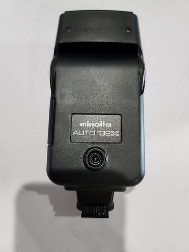 Minolta Auto Photo Flash 132X Shoe Mount Flash UNTESTED Includes Cover - Picture 2 of 5