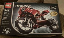 **NEW** 2005 LEGO TECHNIC: Street Bike 8420 - 506 pieces