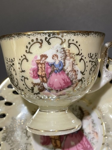 Fragonard Love Story Pedestal Demitasse Tea Cup Saucer 6778 Japan Sticker Ivory - Picture 9 of 9