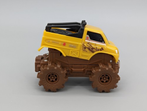 Matchbox 2008 Motorized Power Scouts Yellow Truck 4X4 Stomper Mint Works - Picture 5 of 14