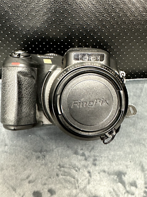 Fujifilm FinePix S Series S7000 6.3MP Digital Camera - Black for